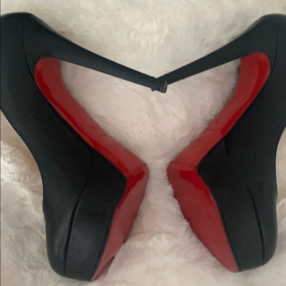 Christian Louboutin Bianca pumps